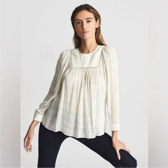 REISS NWT MARCIA LADDER INTEREST
BLOUSE in White/Cream Size 6 - Picture 3 of 11